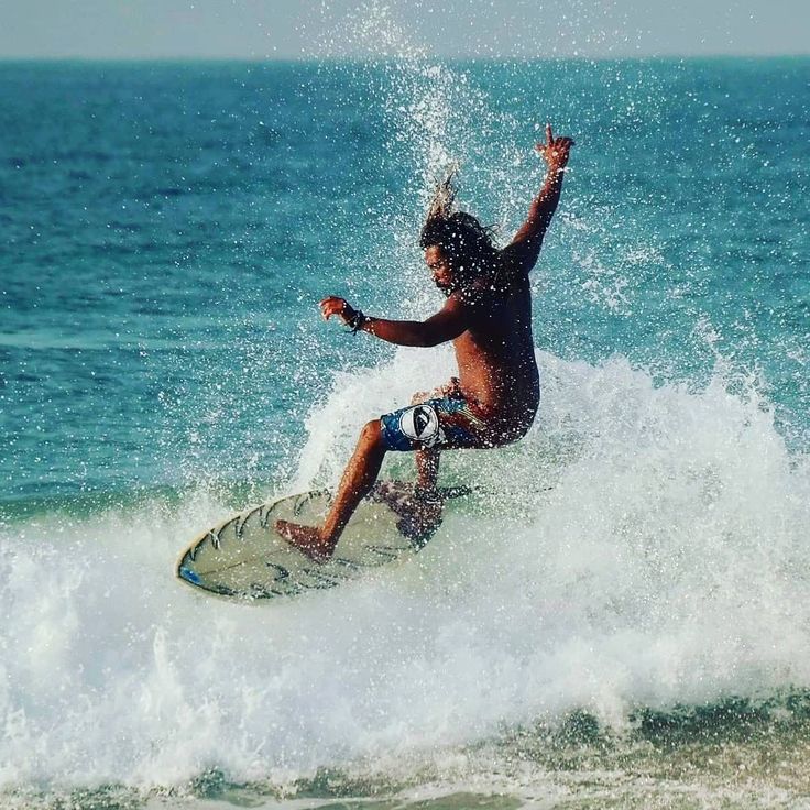 Southern Swells & Sacred Hills